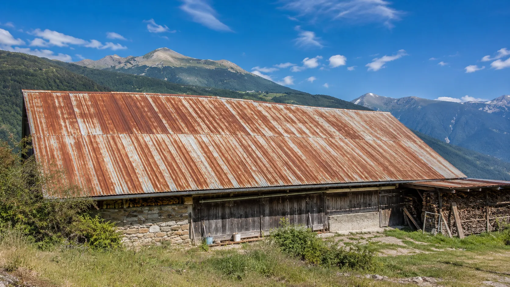 Grange avant traitement anti-rouille